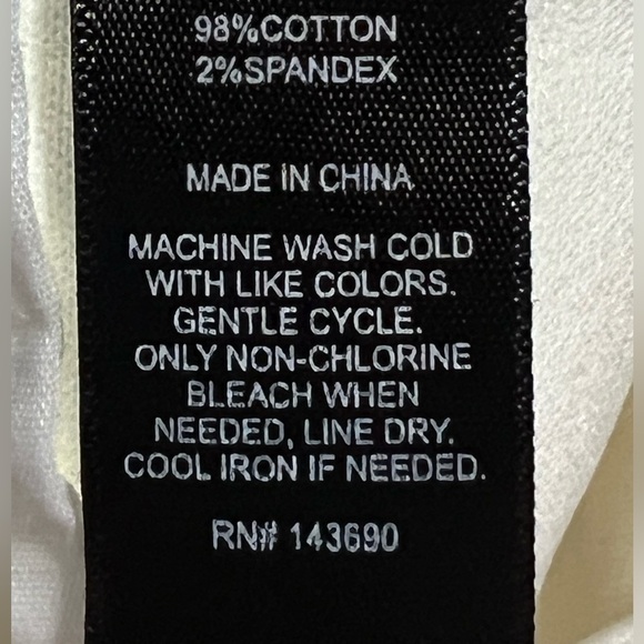 Larry Levine Flattering Fit White Denim Jeans Size 8 - Picture 7 of 8